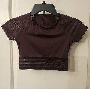Nike PRO Dri-Fit Crop Top